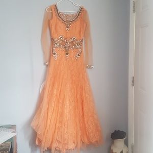 BEDAZZLES LONG FORMAL/PROM DRESS